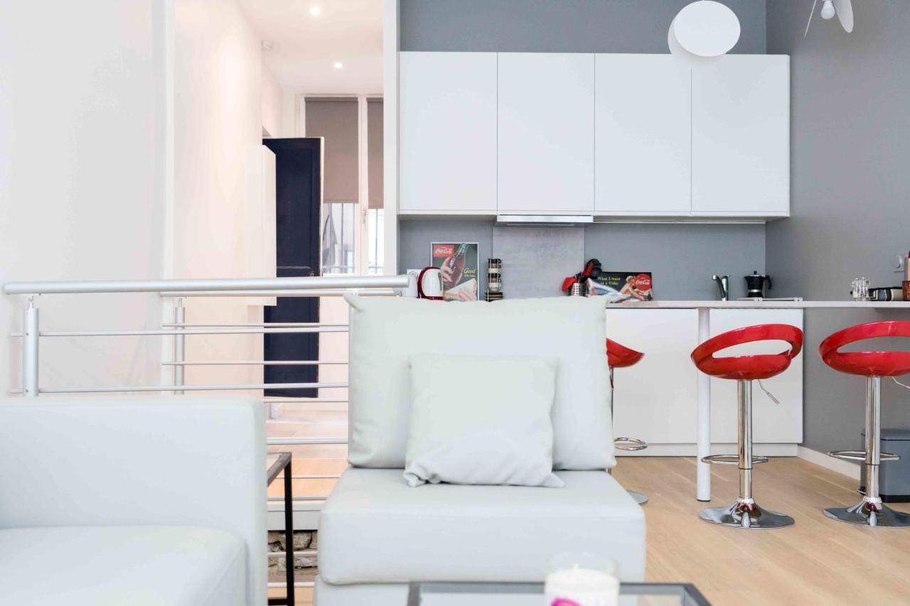 Hostnfly Apartments Beautiful & Bright Studio In The Heart Of París Exterior foto